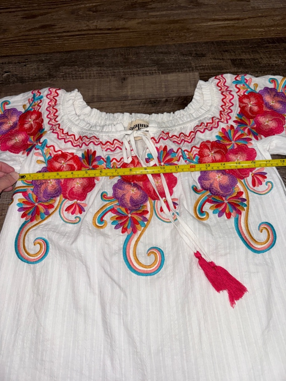 Savanna Jane Embroidered Boho Peasant Top Floral Tassel White Size S - Picture 8 of 9
